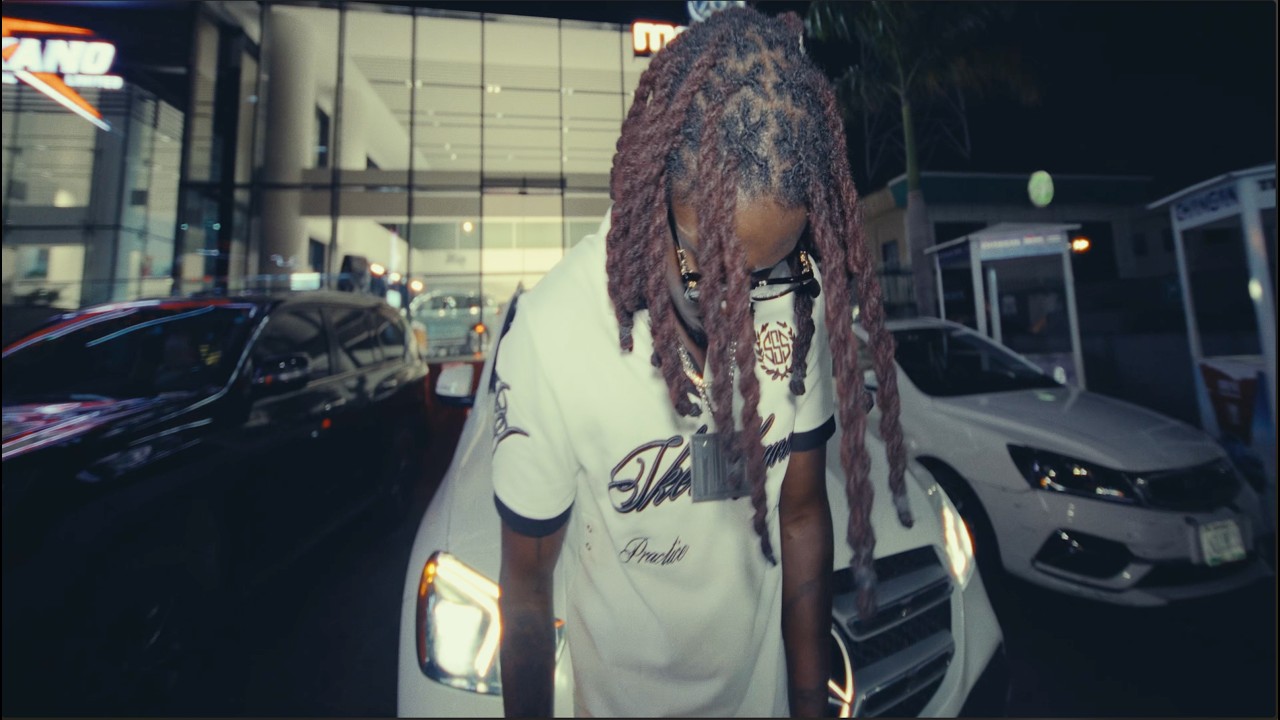4AM IN MONTPARNASSE (OFFICIAL VIDEO)