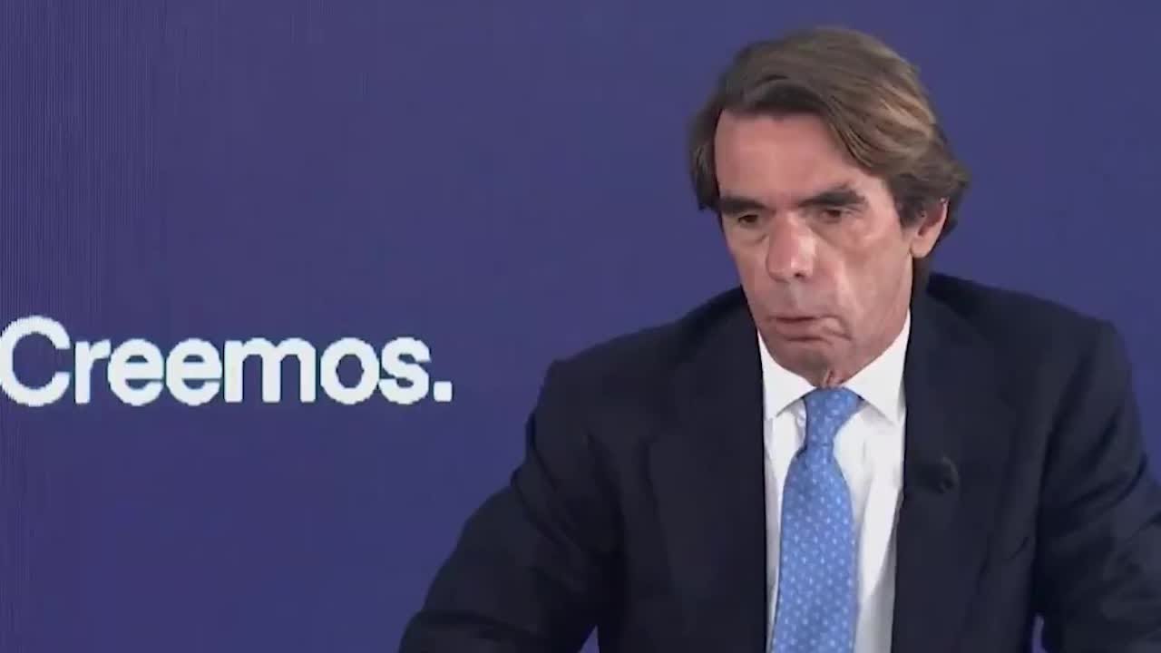 Aznar ridiculiza al presidente de México por sus palabras sobre los indígenas