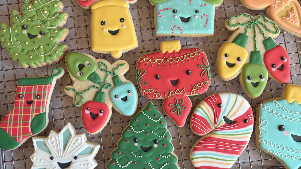 Kawaii Christmas Cookies That Are Happy To See You!  Christmas cookies.  Satisfying cookie video