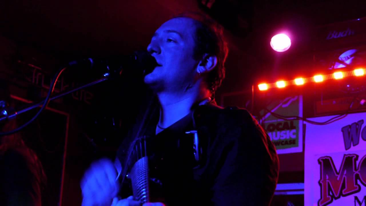 Joe Deninzon and Stratospheerius perform Van Halen's  