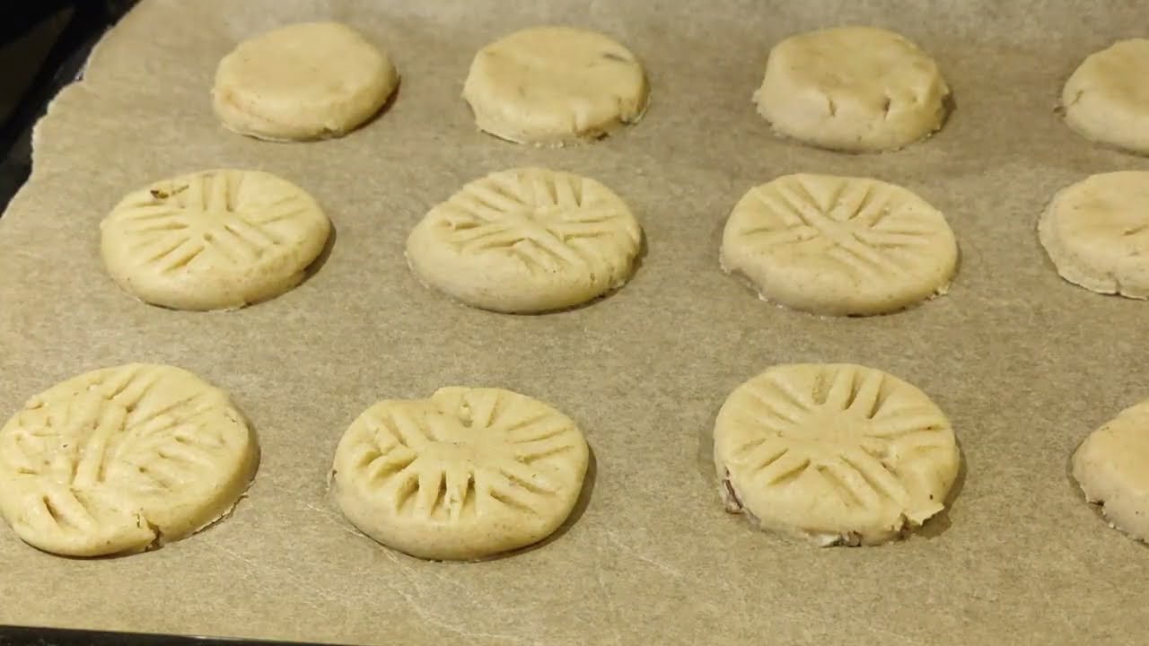 Oatmeal Cookies are A Very Simple Recipe !