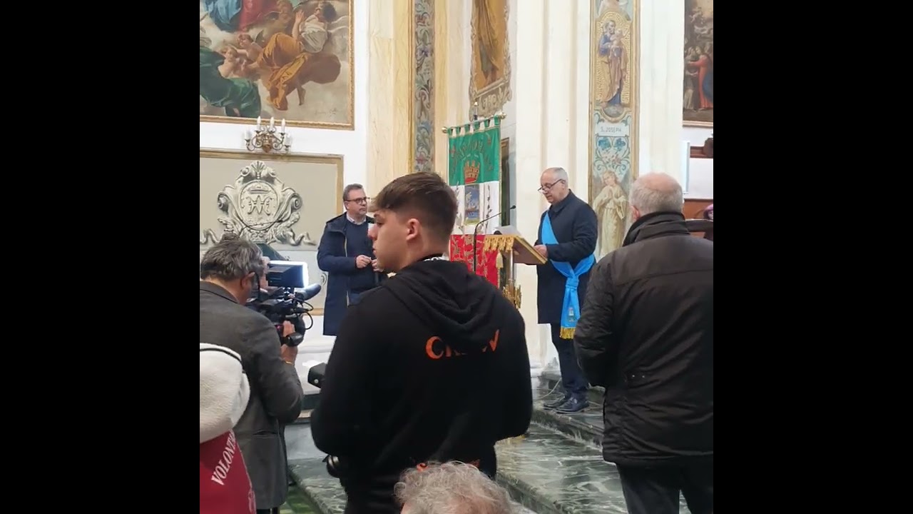 𝗟𝗮 𝗖𝗶𝘁𝘁𝗮' 𝗱𝗶 𝗦𝗾𝘂𝗶𝗹𝗹𝗮𝗰𝗲 𝗰𝗼𝗻𝗳𝗲𝗿𝗶𝘀𝗰𝗲 𝗹𝗮 𝗖𝗶𝘁𝘁𝗮𝗱𝗶𝗻𝗮𝗻𝘇𝗮 𝗢𝗻𝗼𝗿𝗮𝗿𝗶𝗮 𝗮𝗹 𝗖𝗮𝗿𝗱𝗶𝗻𝗮𝗹𝗲 𝗠𝗶𝗺𝗺𝗼 𝗕𝗮𝘁𝘁𝗮𝗴𝗹𝗶𝗮
