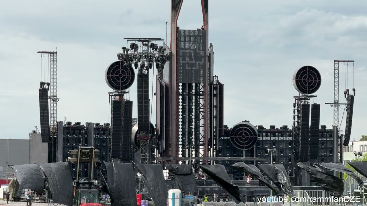 RAMMSTEIN - FEUER FREI LIVE 5.5.2024 // Prague, Czech Republic