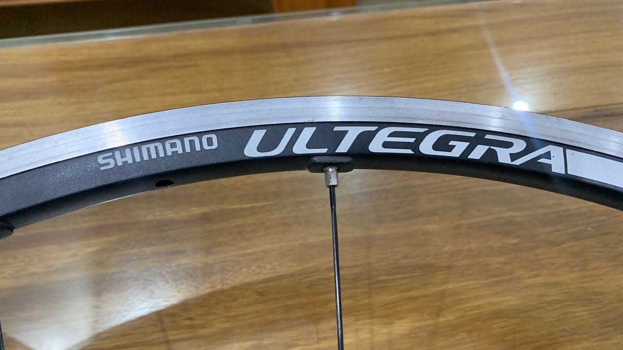 Cặp bánh shimano UTEGRA 6700 rất đẹp giá 3,9tr bao ship lh 0964731599