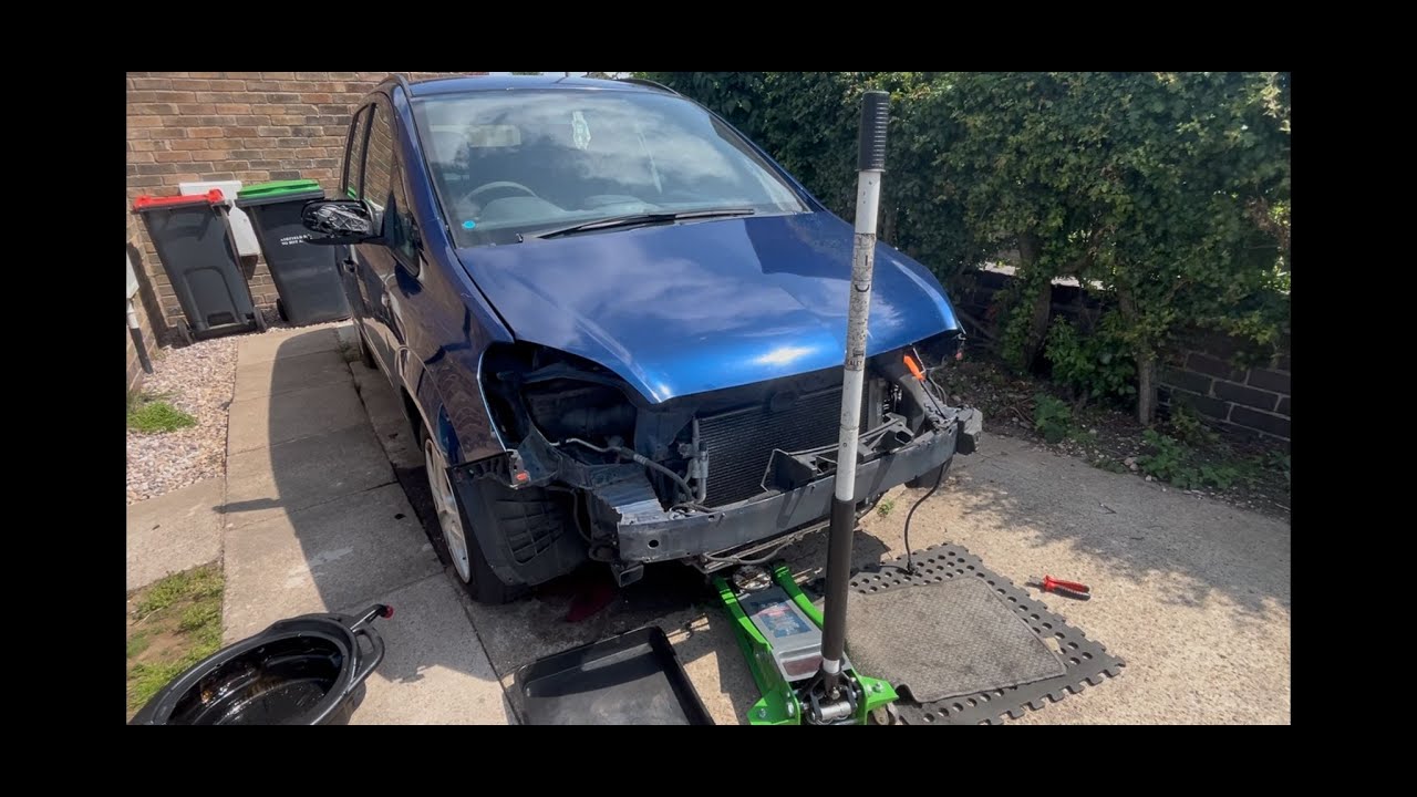 PROJECT ZAFIRA, BREAKING A VAUXHALL ZAFIRA FOR PARTS. PART 4 LIGHTS AND FRONT BUMPER ( TIME-LAPSE )