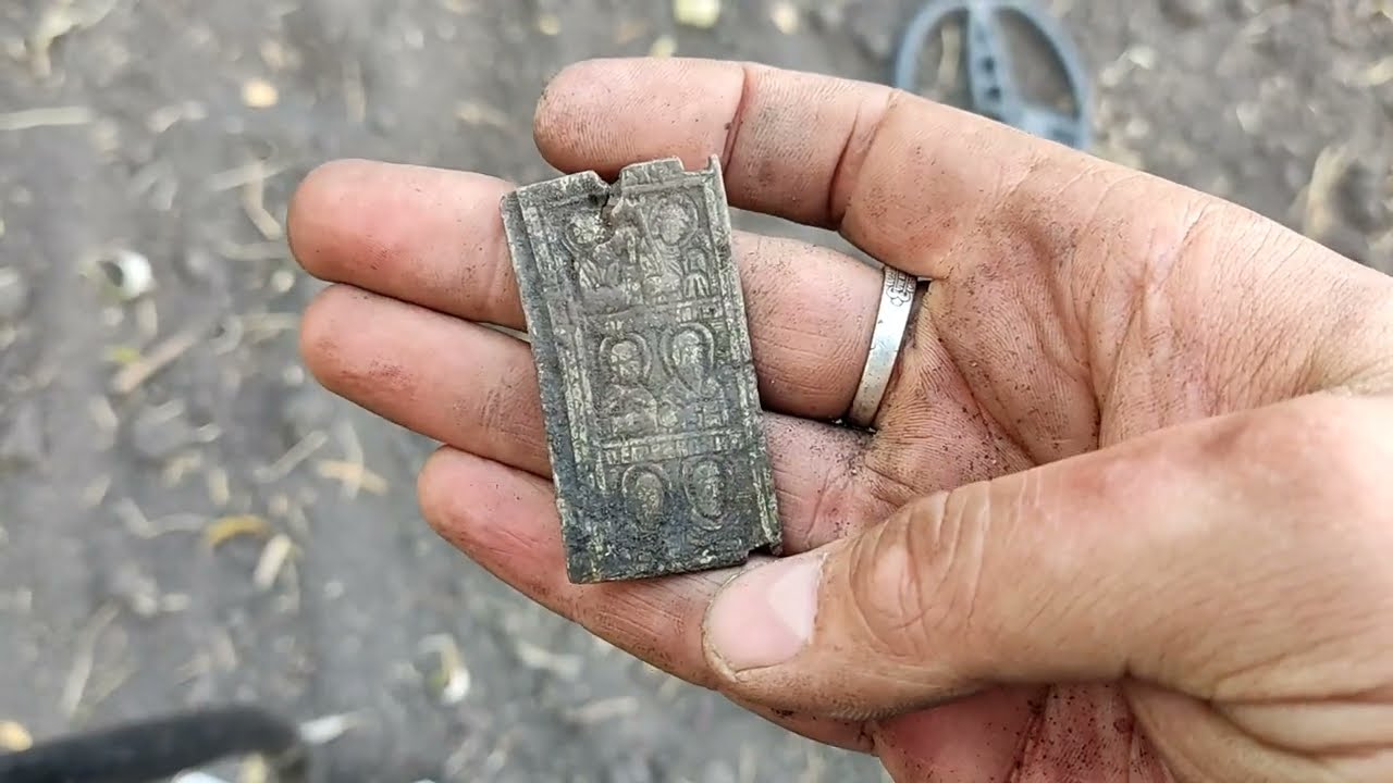 РАСПАХАЛИ СТАРУЮ ДЕРЕВНЮ, СЮДА ЕДУТ КОПАТЬ СО ВСЕХ РЕГИОНОВ!