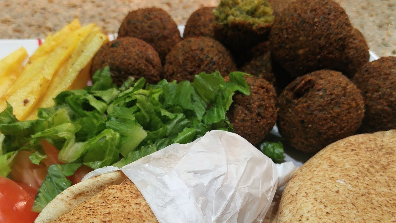 Middle eastern Falafel Roll Recipe - Dubai Kitchen