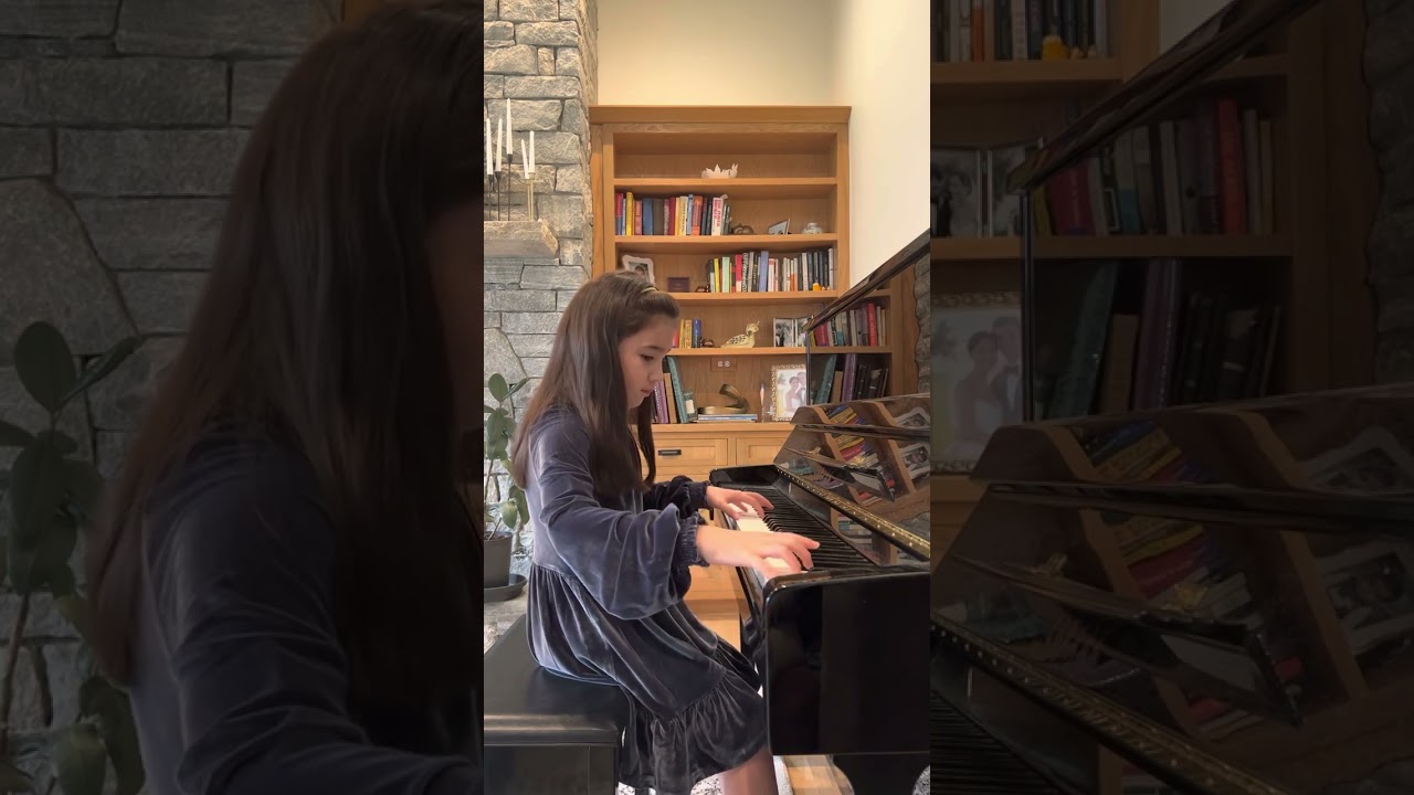 Chloe Erb (8) - Chopin Waltz in A minor, B.150