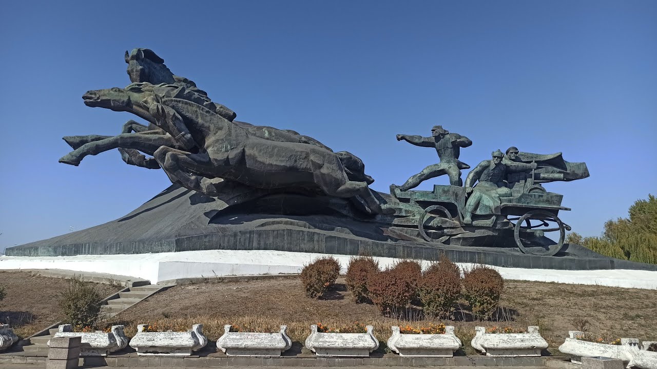 Тачанка ростовчанка