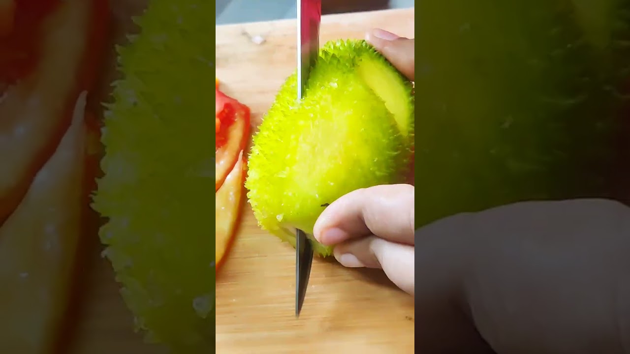 আজকে এসে আমি বলতে পারি  একা চলতে শিখে গেছি , মানিয়ে নিতে ও শিখে গেছি।