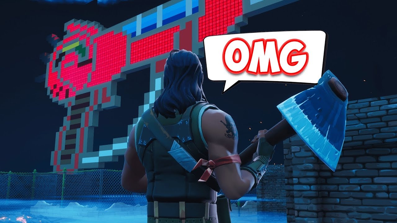 Я нанял ПРОФЕССИОНАЛЬНОГО СТРОИТЕЛЯ в Fortnite, и они построили вот это...