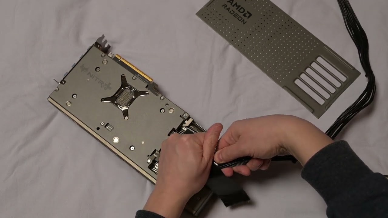 AMD Radeon RX 9070 XT Sapphire Nitro+ - installing a native 12pin - 12pin cable