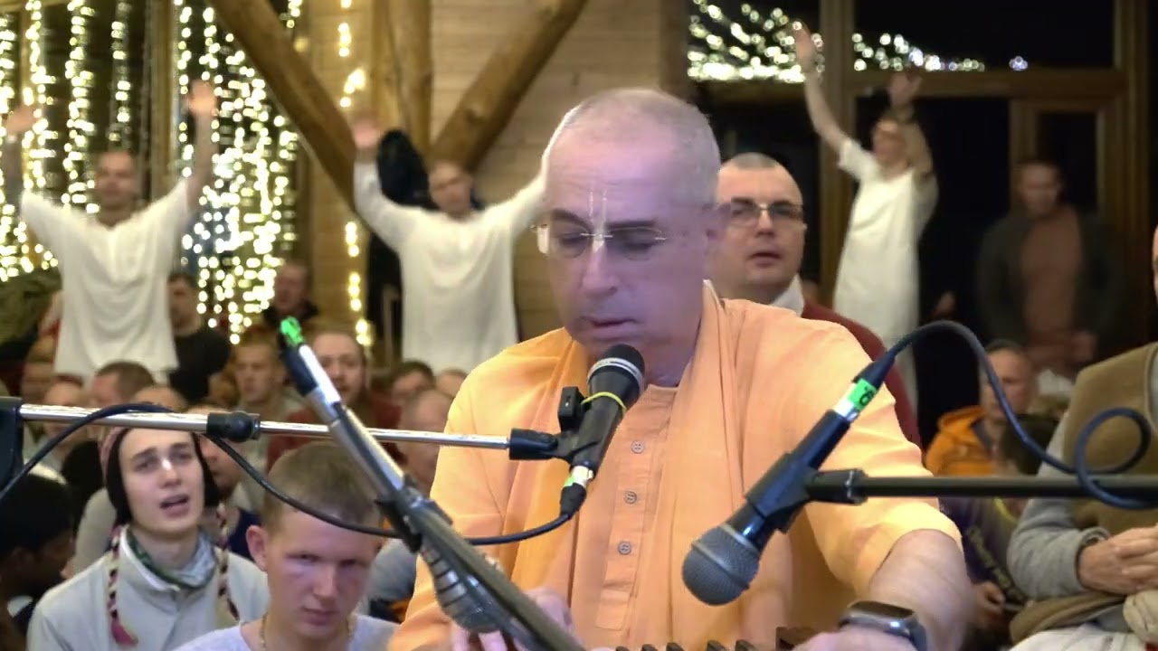 October 17, 2023 - Ukraine - Nitai Gauranga Retreat -  Evening Kirtan