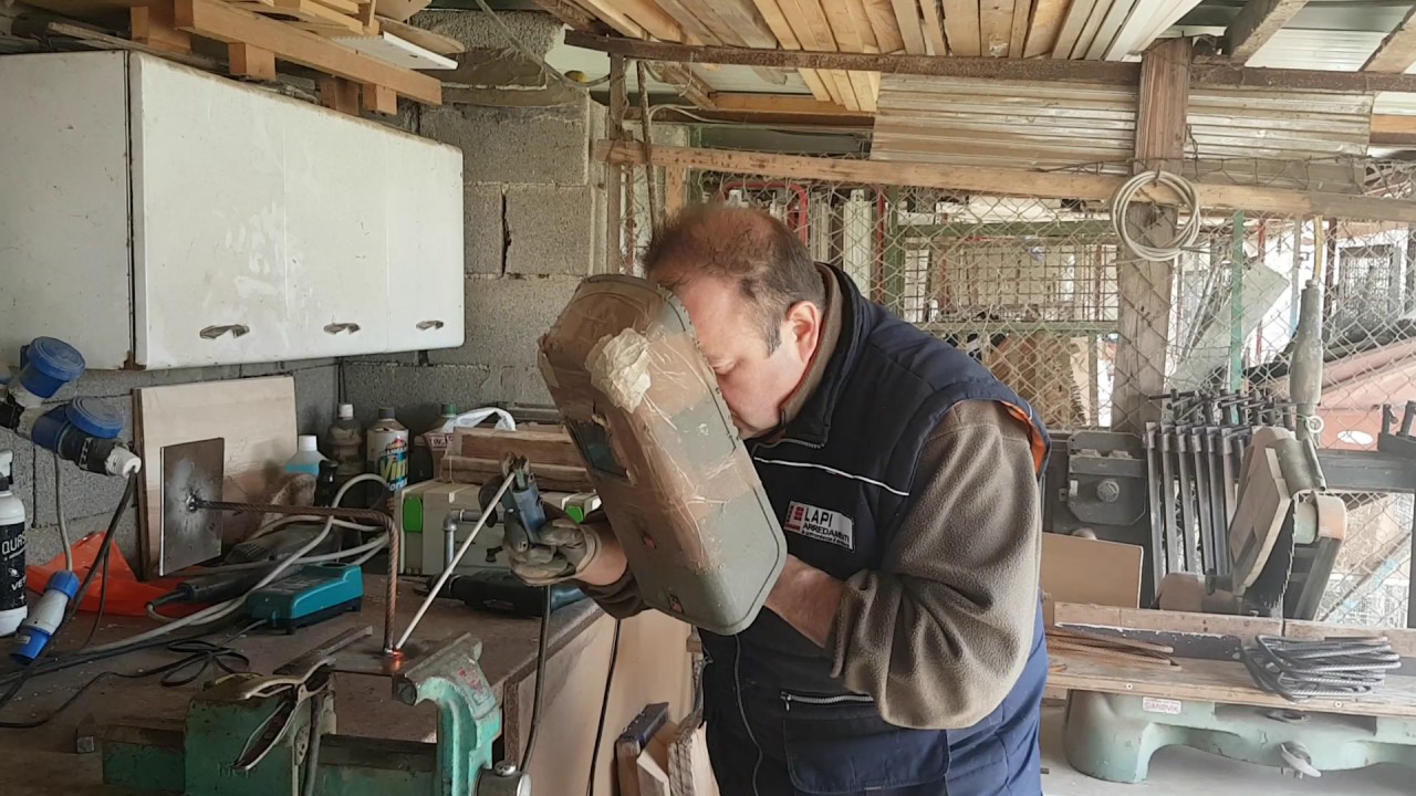 La lavorazione del ferro vecchio recuperato