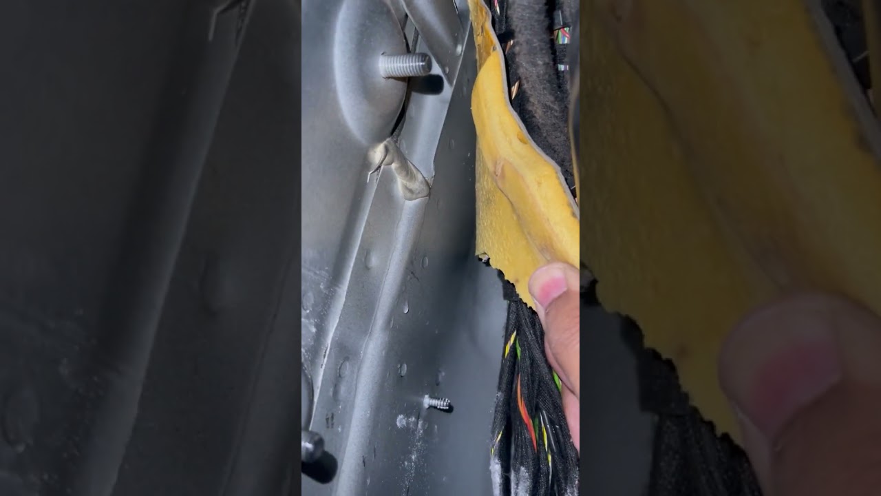 W211 Water Leak passenger Footwell 1 of 3
