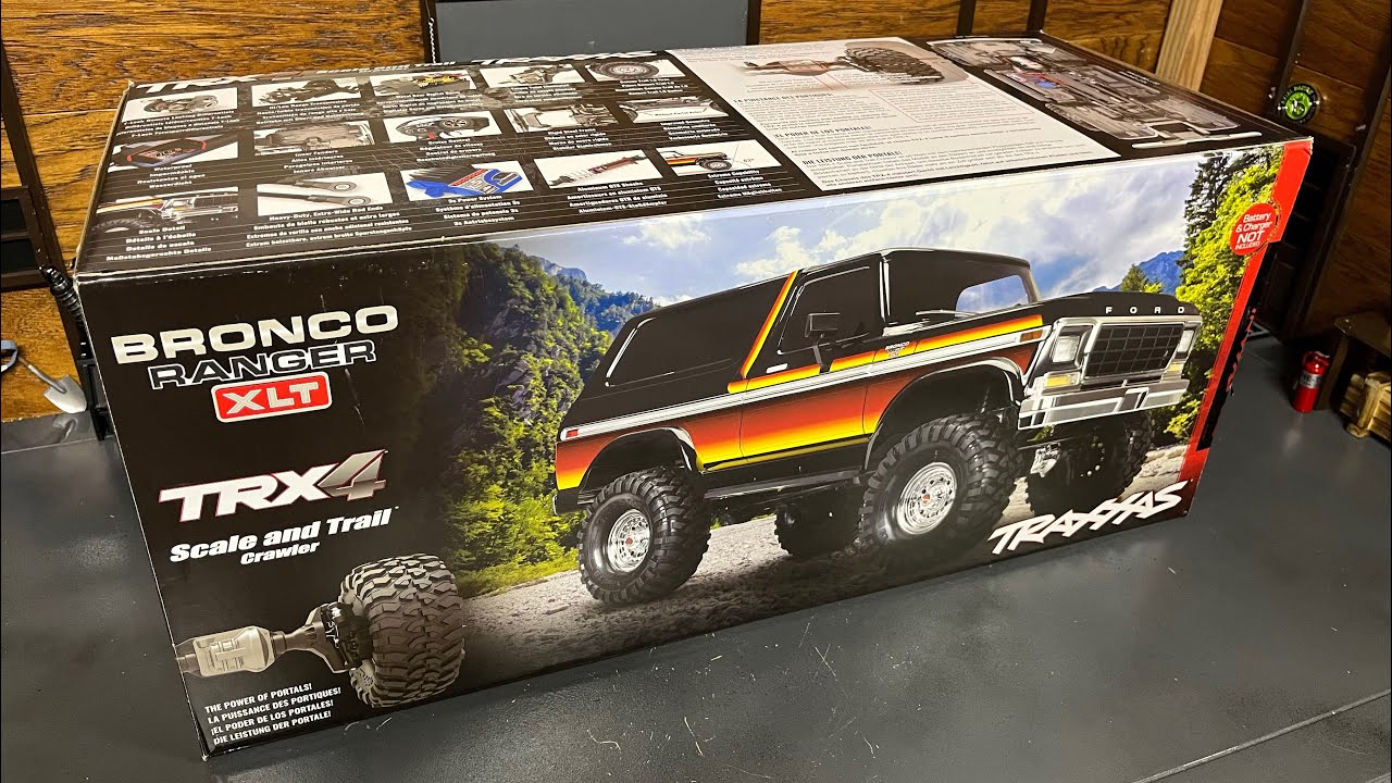 1979 Ford Bronco - Unboxing