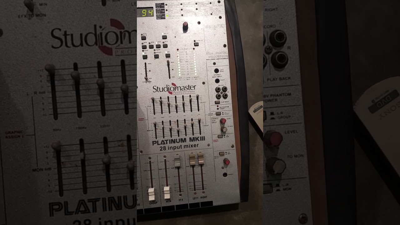 studio master platinum mk3 for sales....whatapps me 8072367159