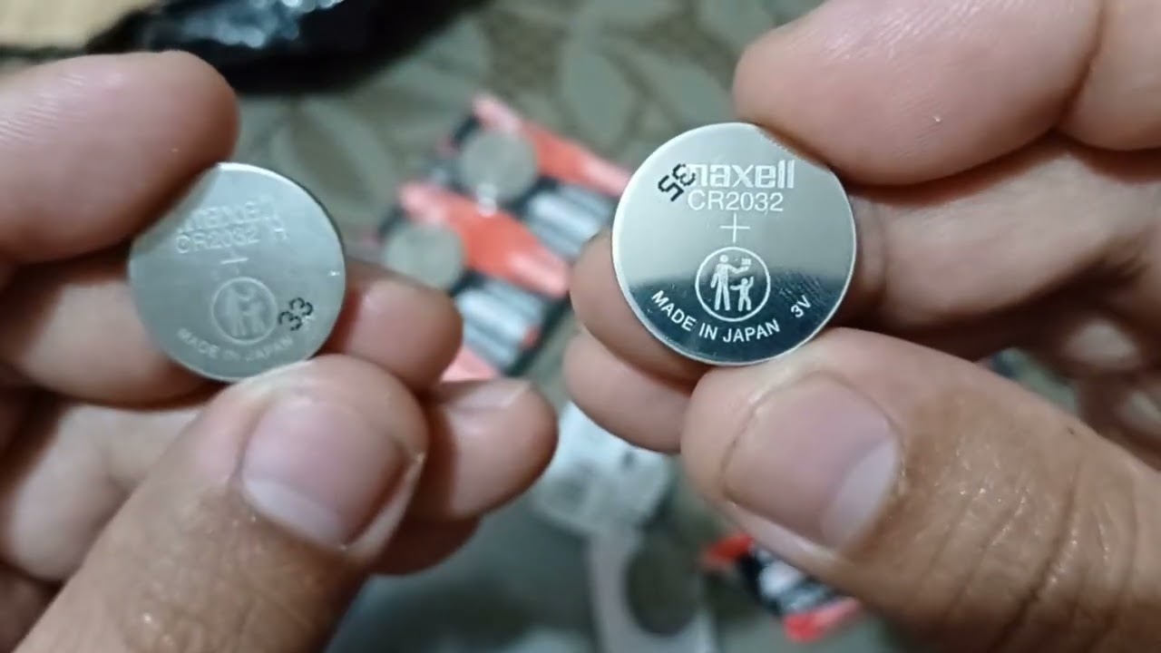 Paano magpalit ng battery sa remote ng Honda Click 160?
