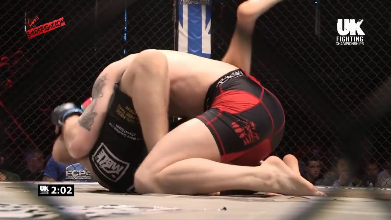 #UKFC4 - Amateur Lightweight - Steven Hooper vs. Ollie Morris