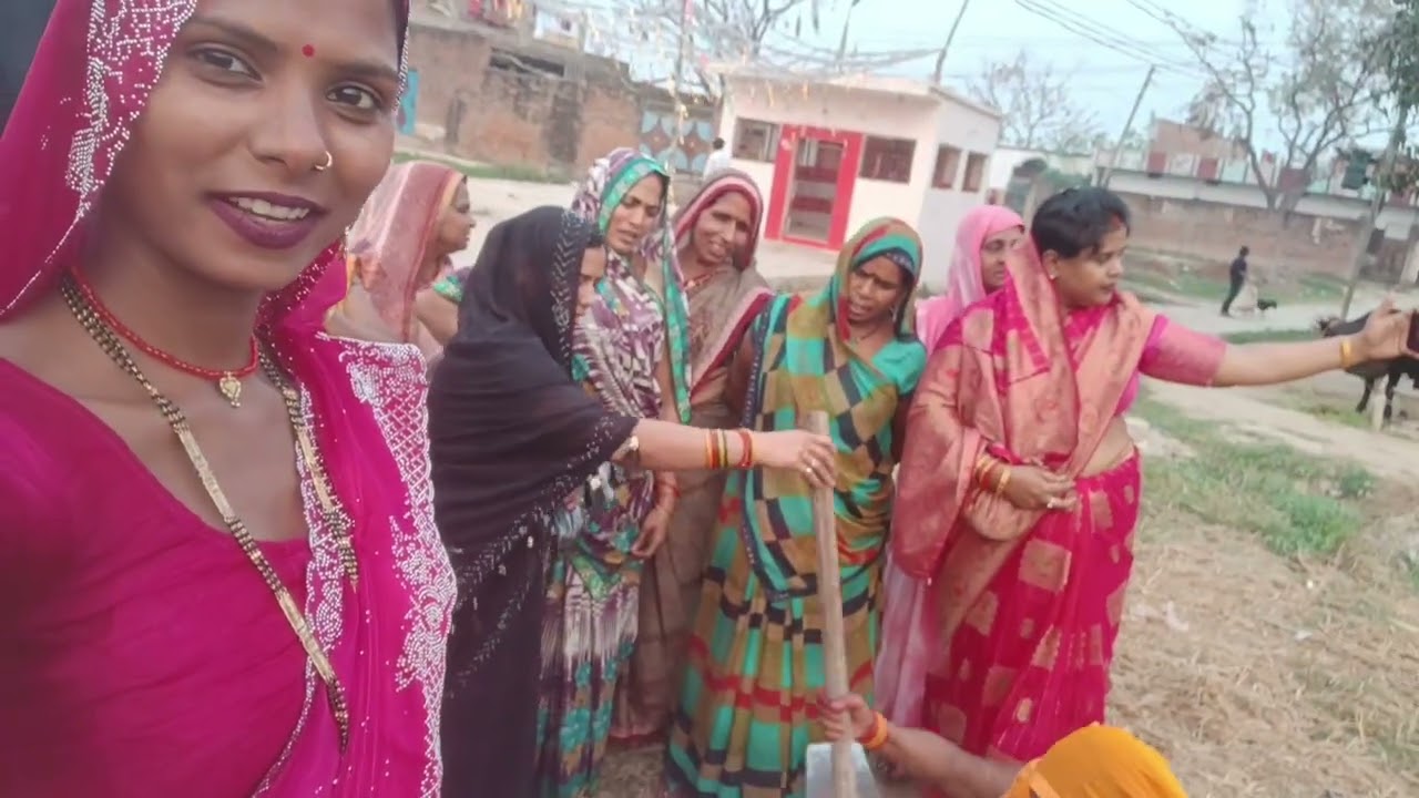 तेल चुंबन रस्म आप सब जरूर देखे 
