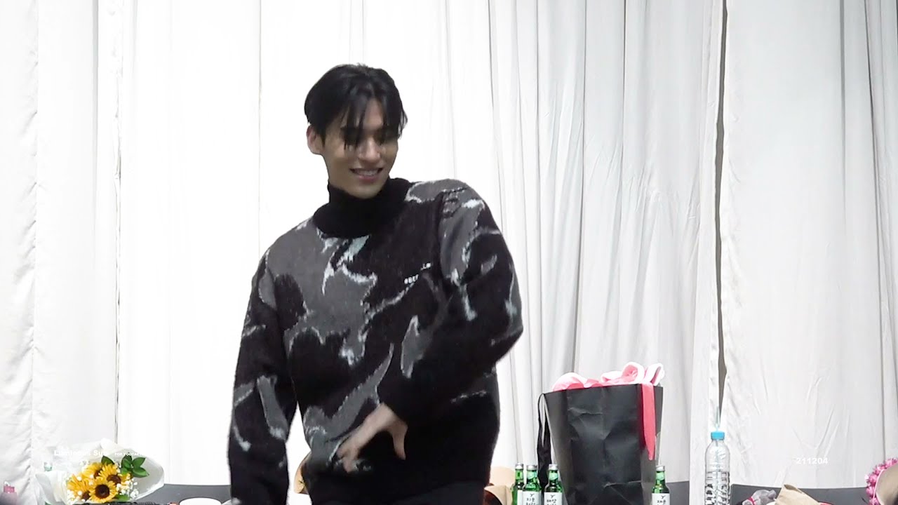 [유태양 focus] 211204 팬사인회 인트로 대결 //유태양 VS 김인성