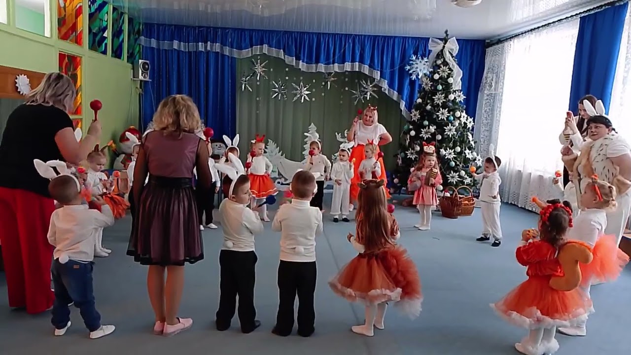 Таночок з брязкальцями (сл.О.Пічугіна, виконують Н.В. Козій)
