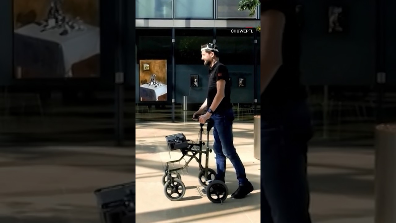 Paralyzed man walks more than decade after accident