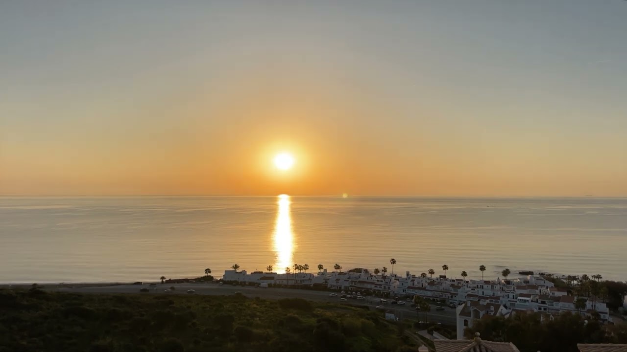 Stunning Timelapse Sunrise Over the Mediterranean | Spain, Manilva, Punta Chullera (4K)