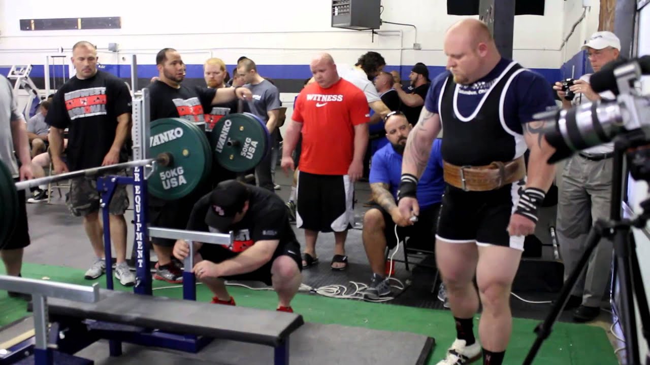 Matt Wenning 584lbs bench raw (May 4, 2013)
