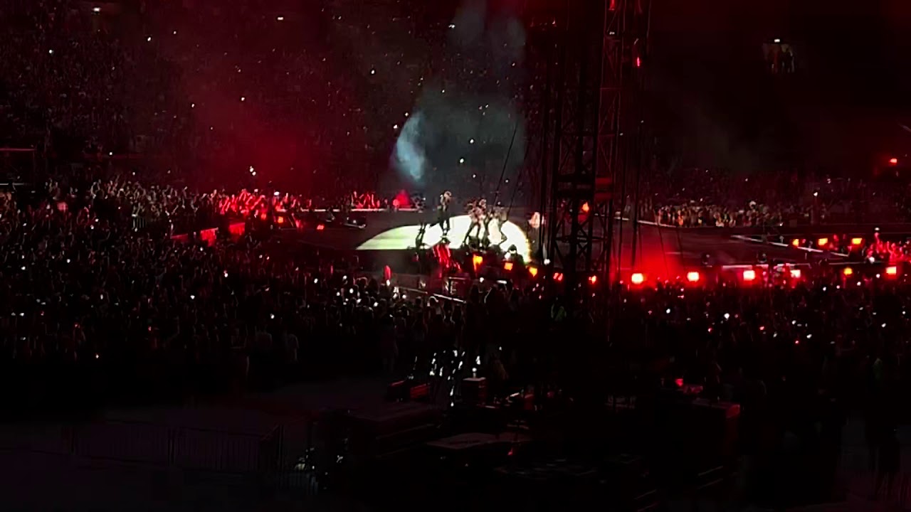 BTS Mic Drop - Wembley Stadium day 1 190601