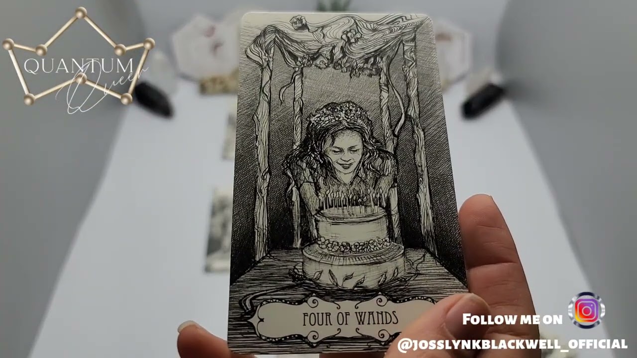 Aquarius - Someone wants to entangle with you... if ya know what I mean lol ;) - Quantum Tarotscope