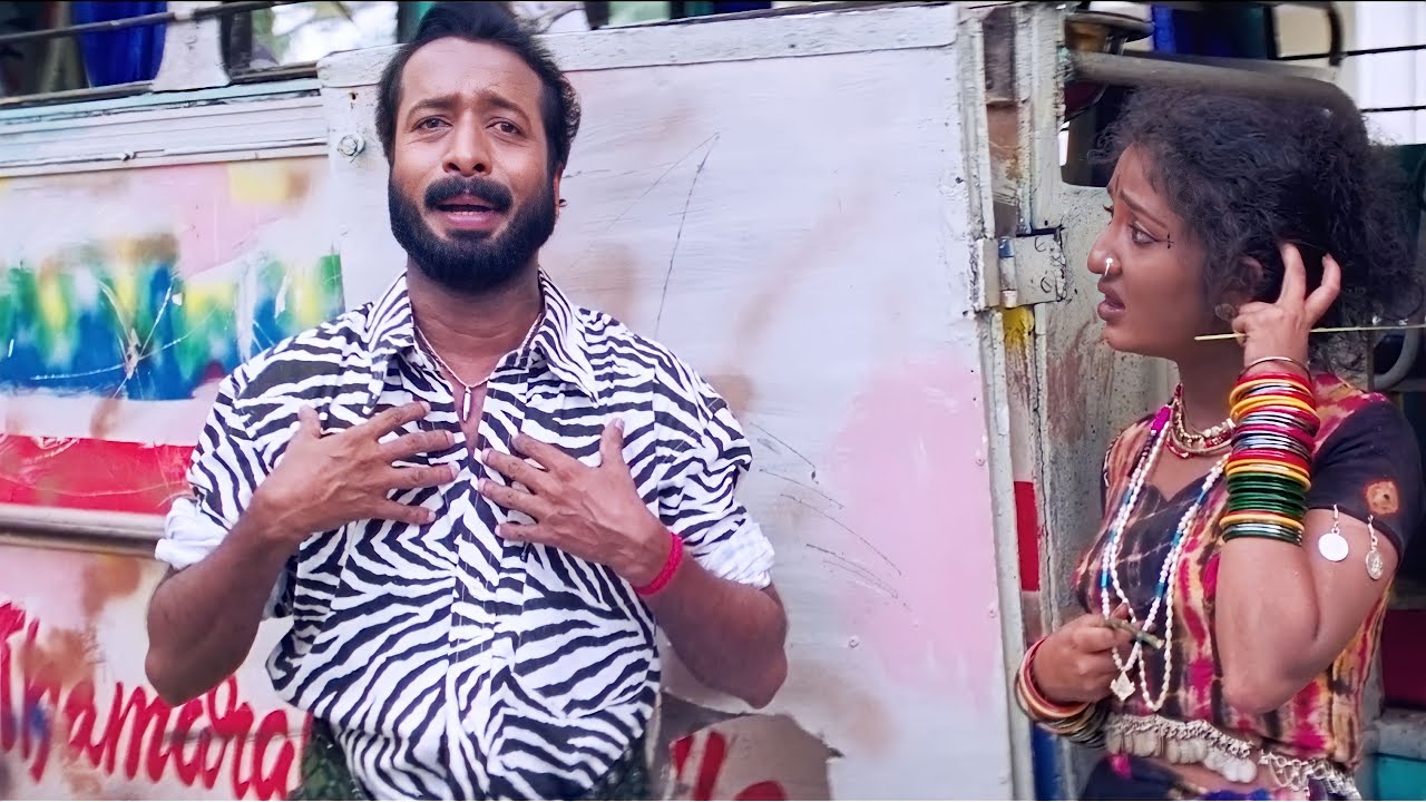 അവൻ വന്നാ ഈ ഗർഭം എന്റെ തലേല് കെട്ടിവെക്കും !!🤣  | Ee Parakkum Thalika | Dileep | Harisree Ashokan