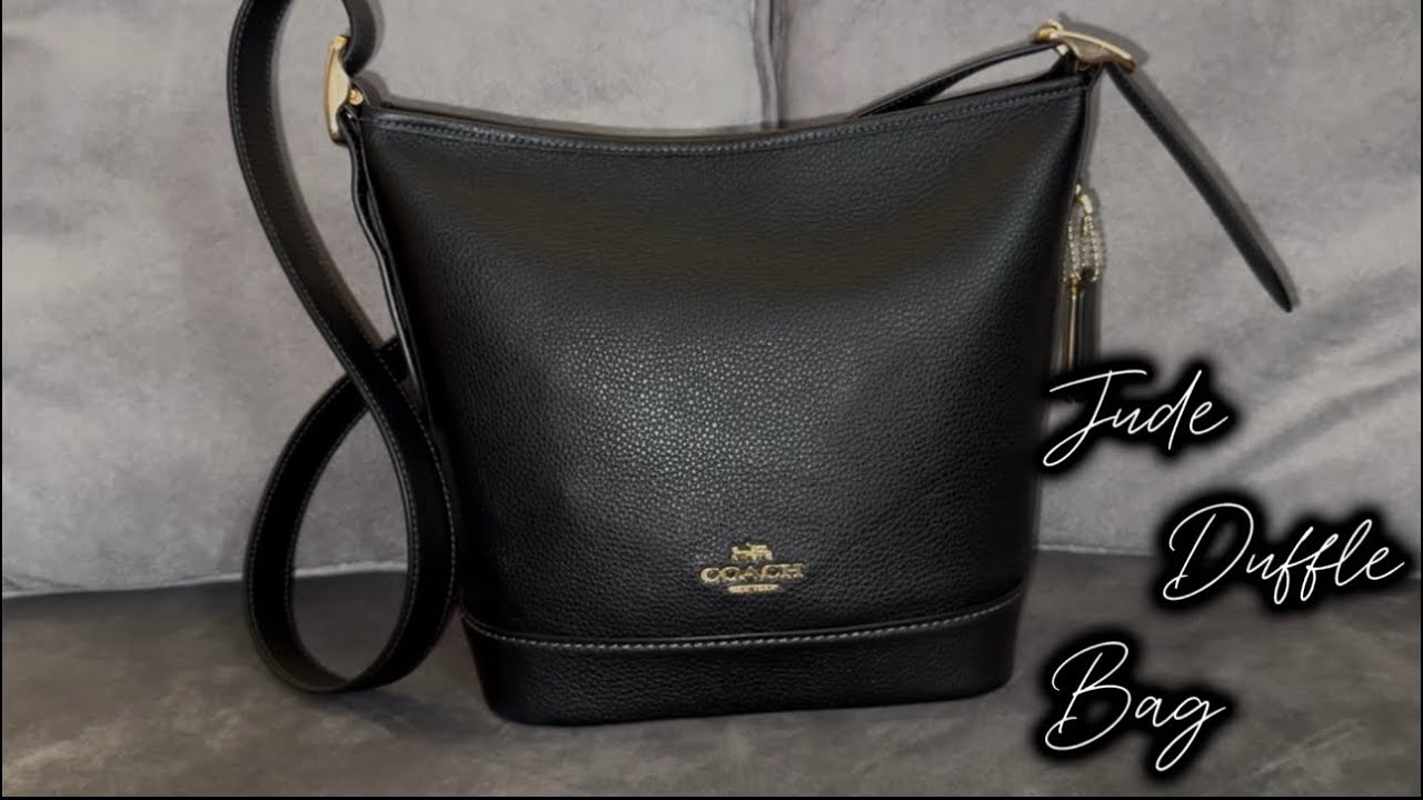 Review: Coach “Jude Duffle Bag” / What fits inside?