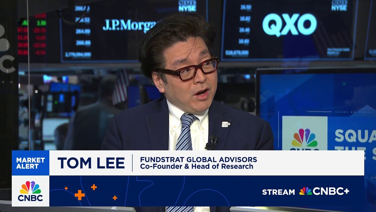 Fundstrat's Tom Lee: There's not much signal in Moody's U.S. downgrade