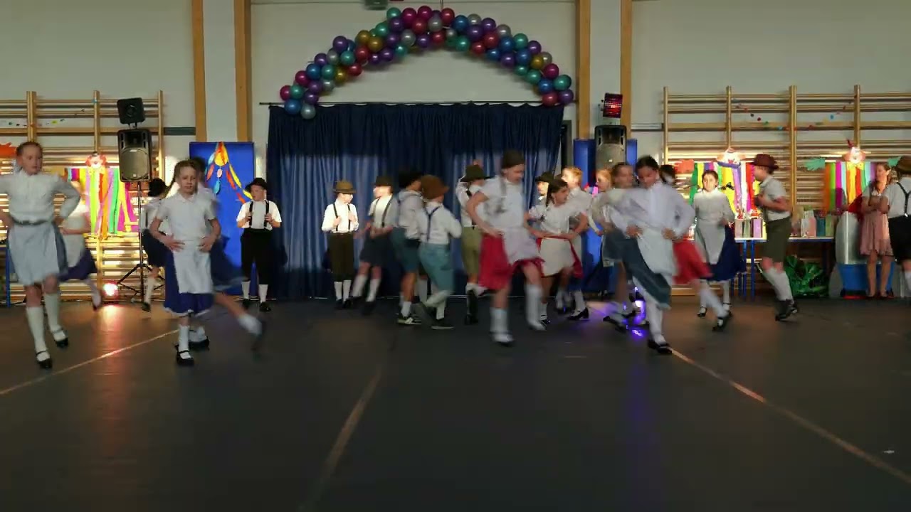 Farsang az Endreszben 2025 –  4. évfolyam