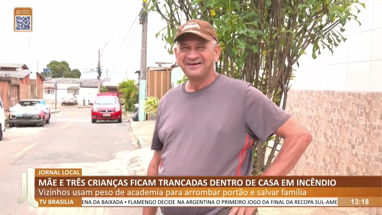 JL - Mãe e três crianças ficam trancadas dentro de casa em incêndio