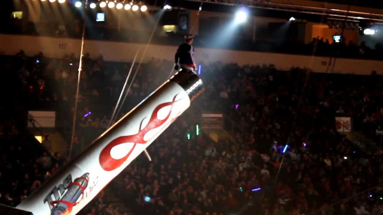 Shrine Circus Human Canonball