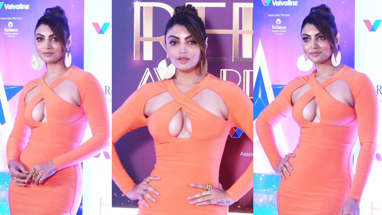 Akanksha Puri At The Red Carpet Of The News18 Showsha Reel Awards 2025