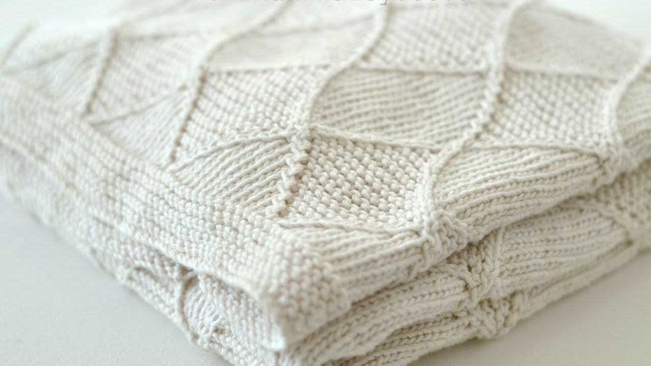 Knitting Pattern Diamond Blanket / Rocket Clothing London by Linda Whaley