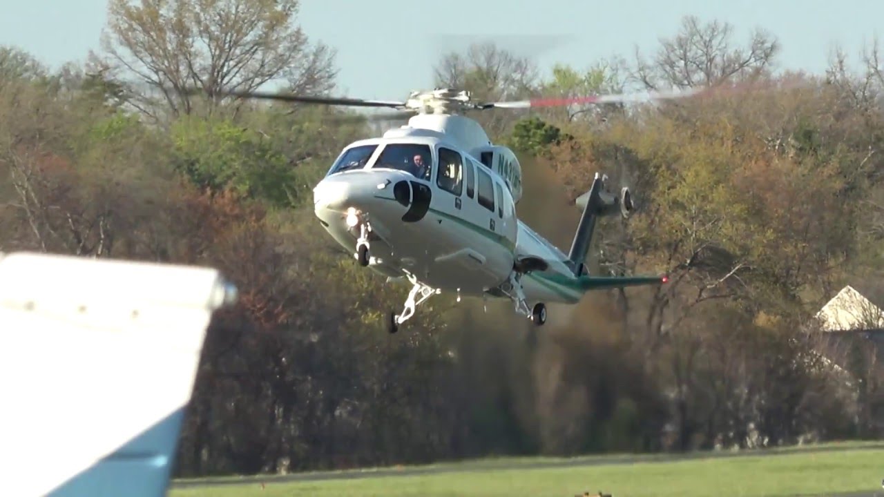 Sikorsky S-76C, N431MK at KLOM 20160420171301 1 1