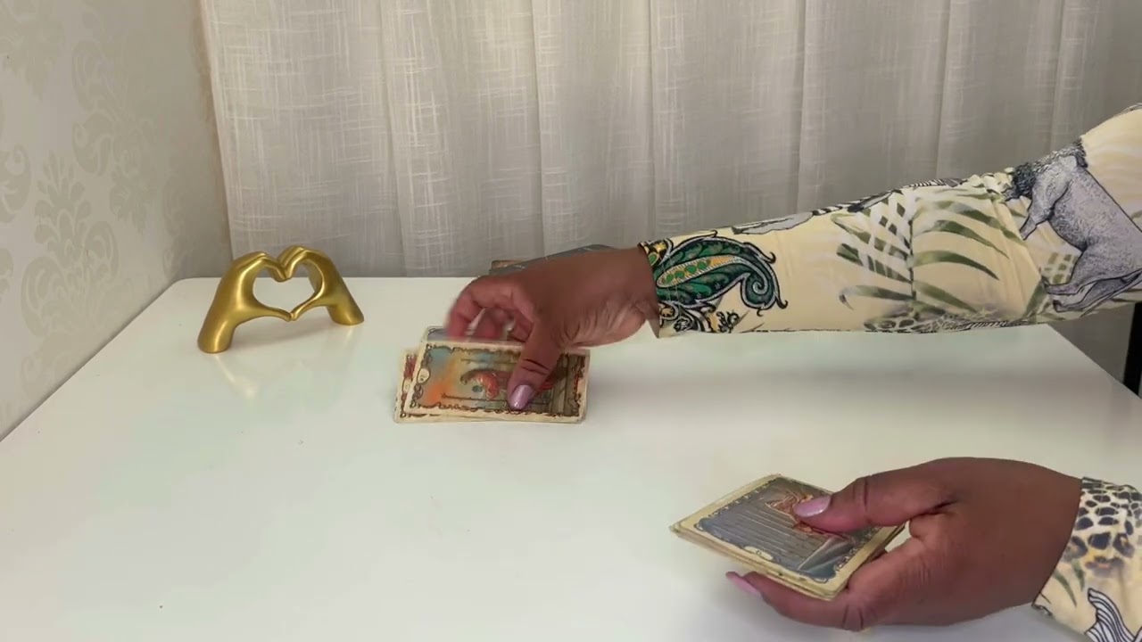 LIBRA💷⚖️UN CORAZÒN QUE LATE POR TI‼️💓🤩UN AMOR A FUTURO‼️🌈💘💵
