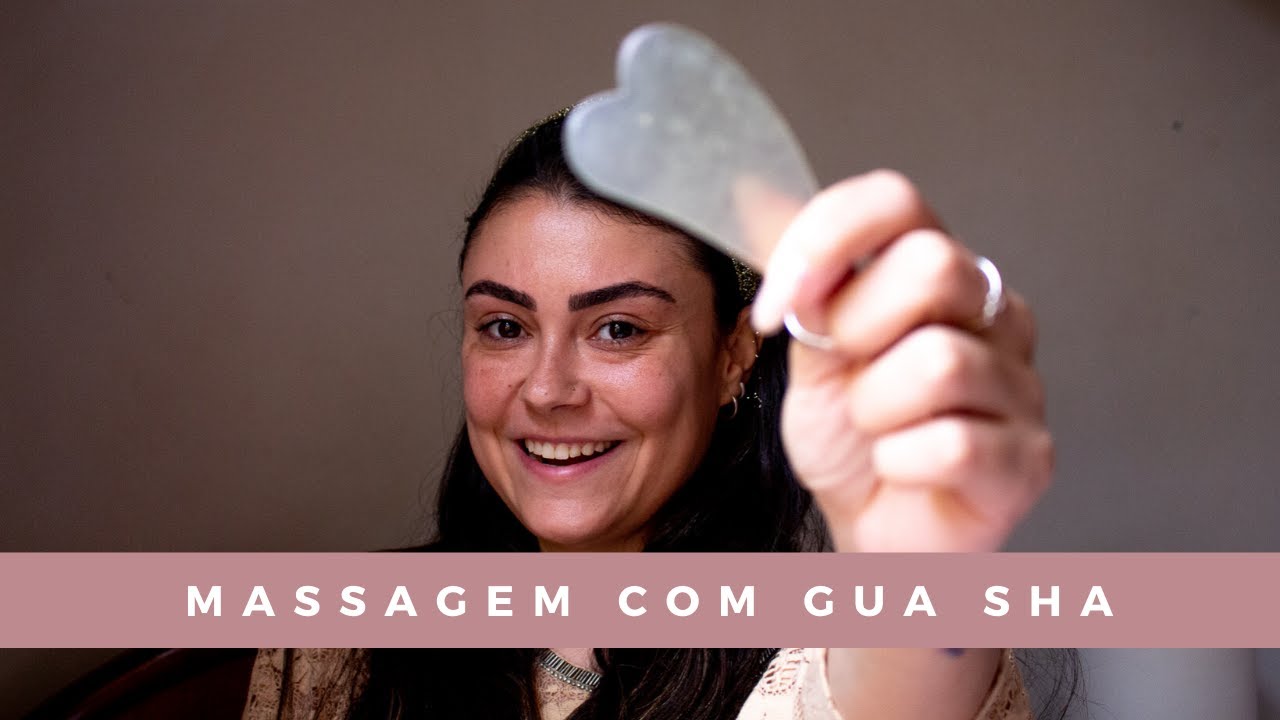 Aprenda a fazer massagem facial usando gua sha | Olho Mágico |