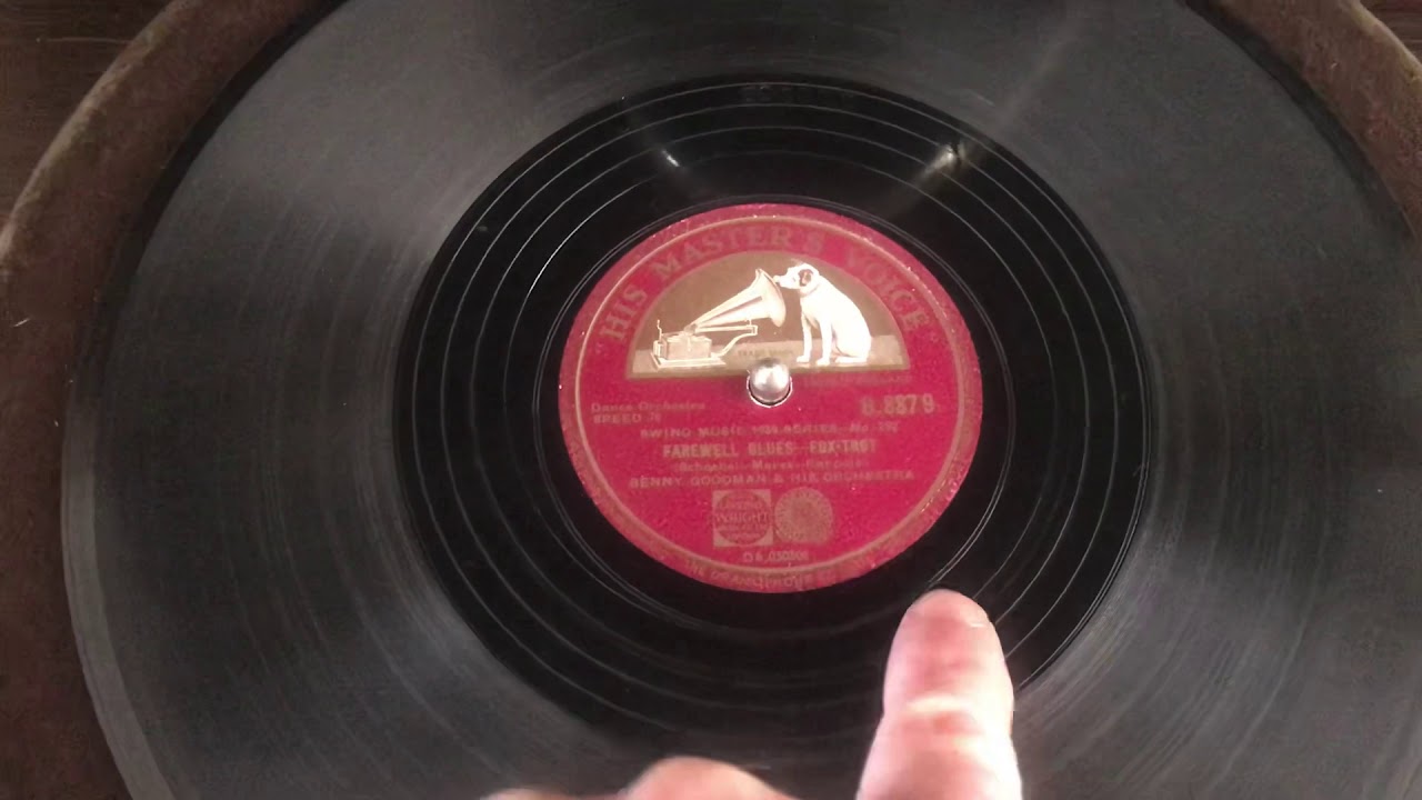 How a 1927 HMV Model 163 Gramophone works