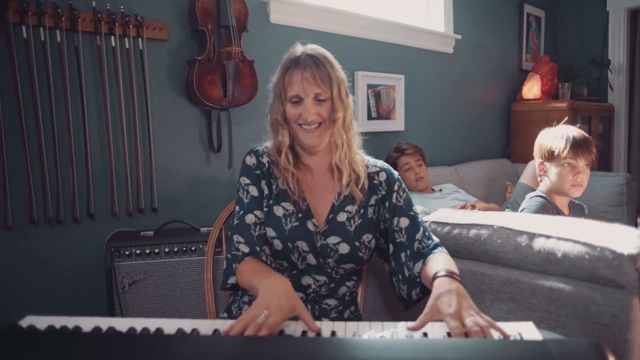 The East Pointers & Vishtèn - 