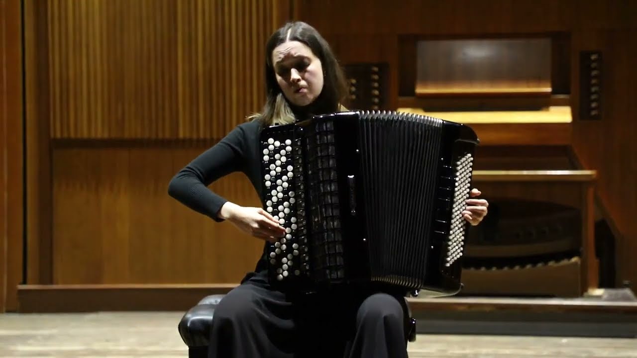 Arne Nordheim, Flashing. Accordion
