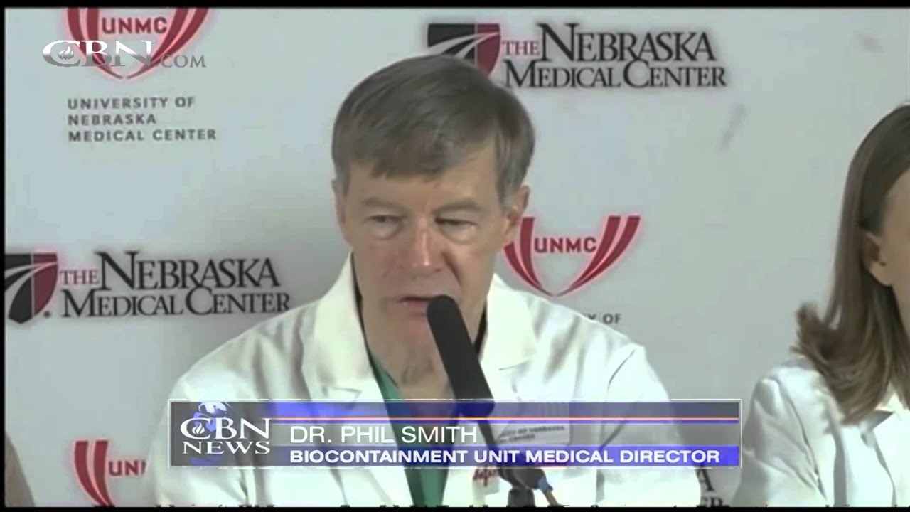 Ebola Survivor Donates Blood to Fellow US Doctor
