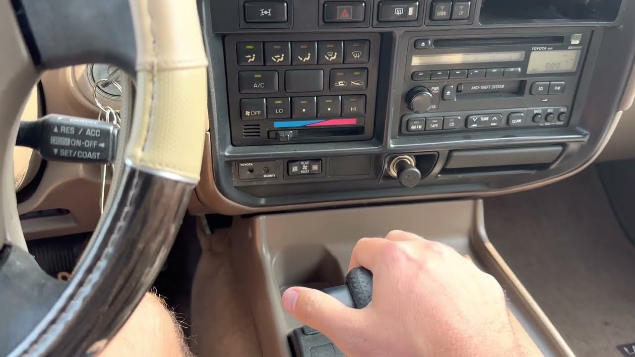 Как управлять тройными замками на Toyota Land Cruiser 80-й серии