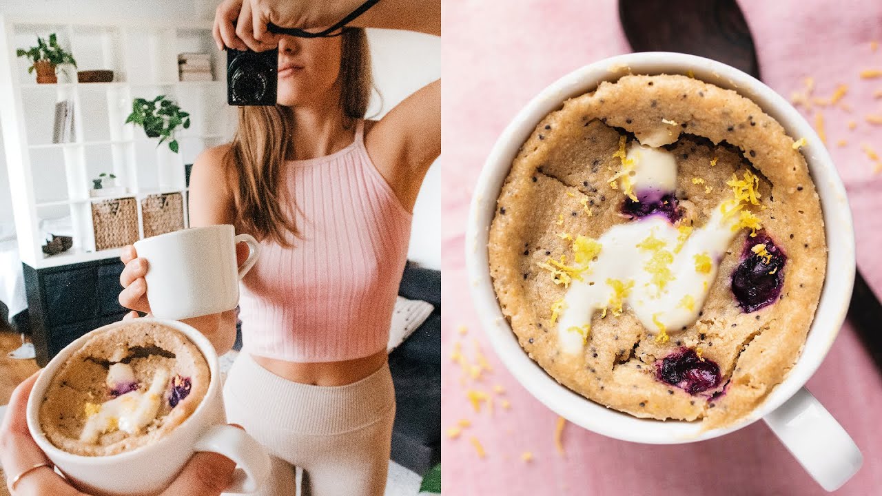 3 Minute Vegan Mug Cake in Microwave (Easy Recipe)