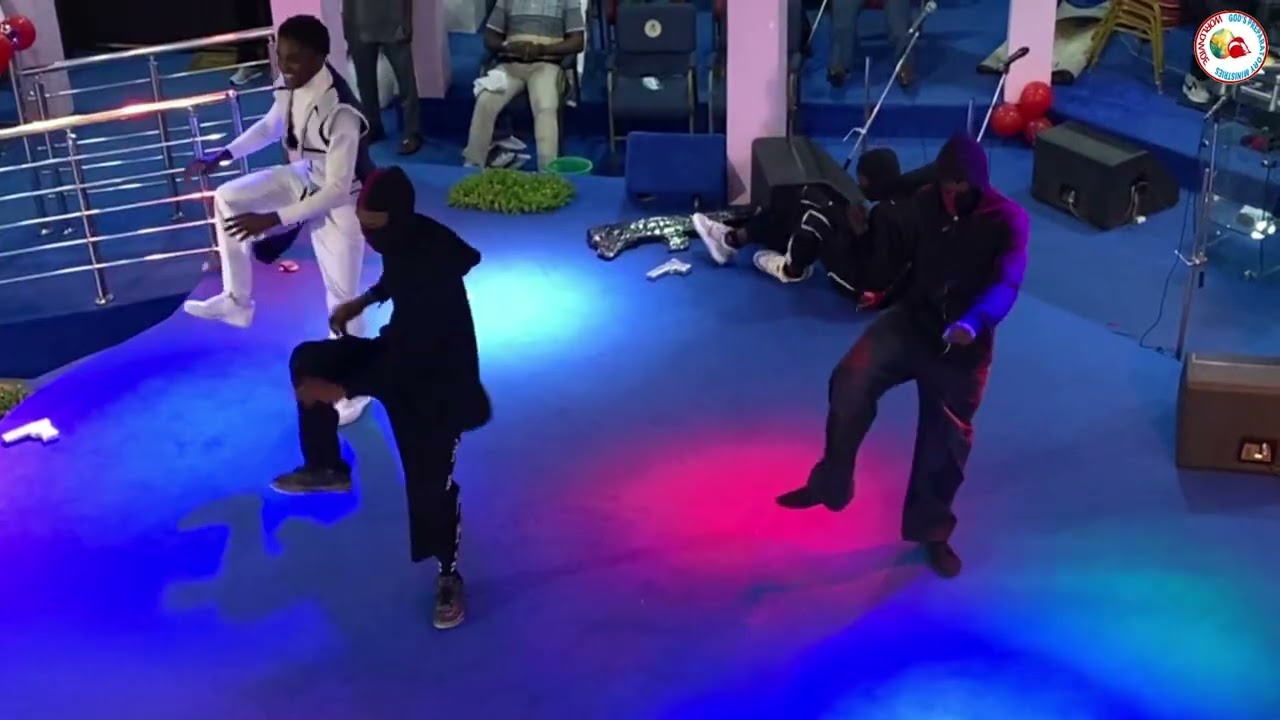 EXTRAORDINARY DANCERS | TEENS ARISE