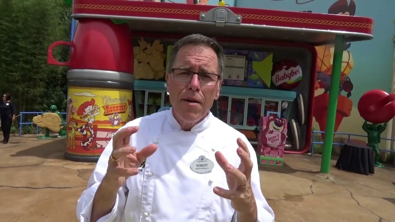 Totchos what is it and how do you make it, now found at Woody’s Lunch Box in Toy Story Land